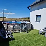 Rajski Wypoczynek Z Basenem Domek letniskowy Jastrzębia Góra