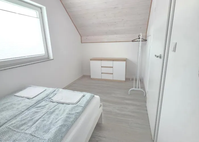 Chata Rajski Wypoczynek Z Basenem Jastrzębia Góra